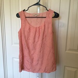 Loft sleeveless top, size M, peach color, scoop neck with small sequins